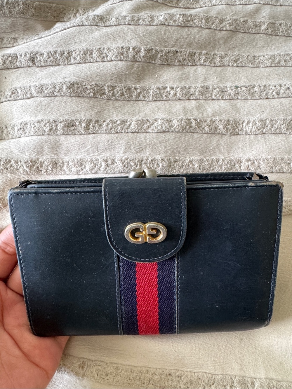 [VINTAGE] Gucci Kisslock Wallet